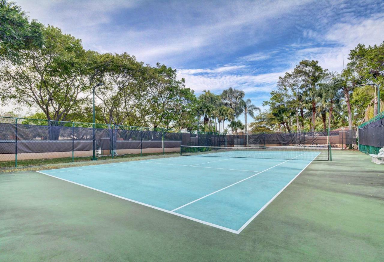 Renovated 2/2 Unit At Yacht Club/Aventura Apartamento Exterior foto