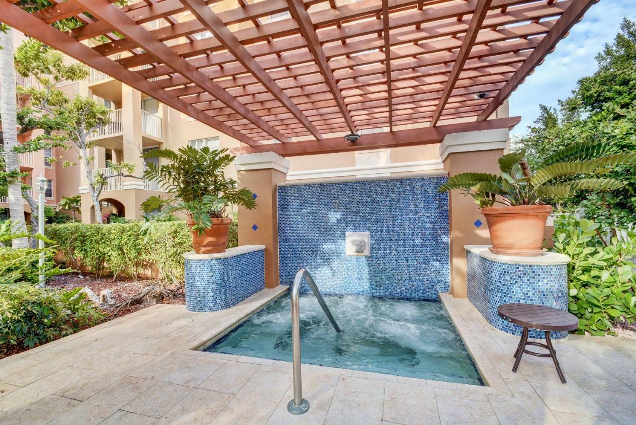 Renovated 2/2 Unit At Yacht Club/Aventura Apartamento Exterior foto