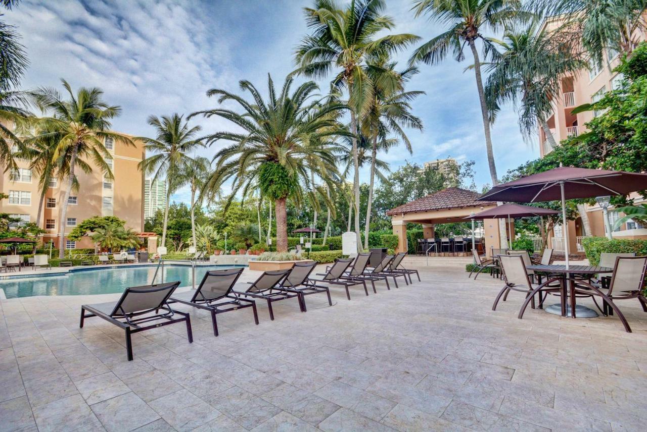 Renovated 2/2 Unit At Yacht Club/Aventura Apartamento Exterior foto